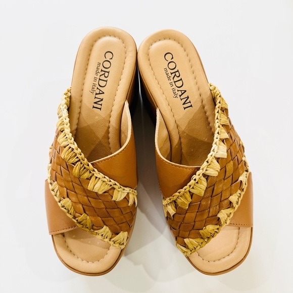 Cordani wedge heel Platforms Made In Italy - Picture 3 of 7